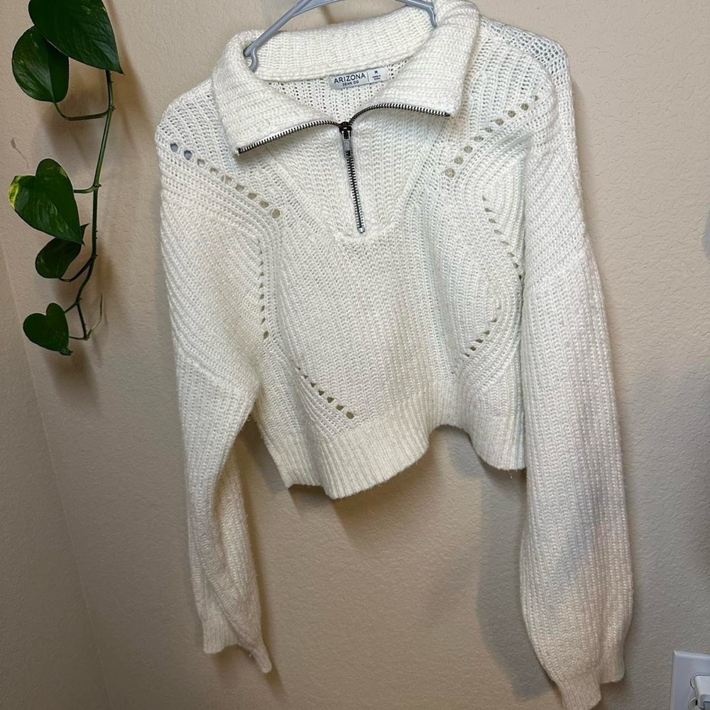 Arizona Jean Company White Knit Sweater with Zip Collar